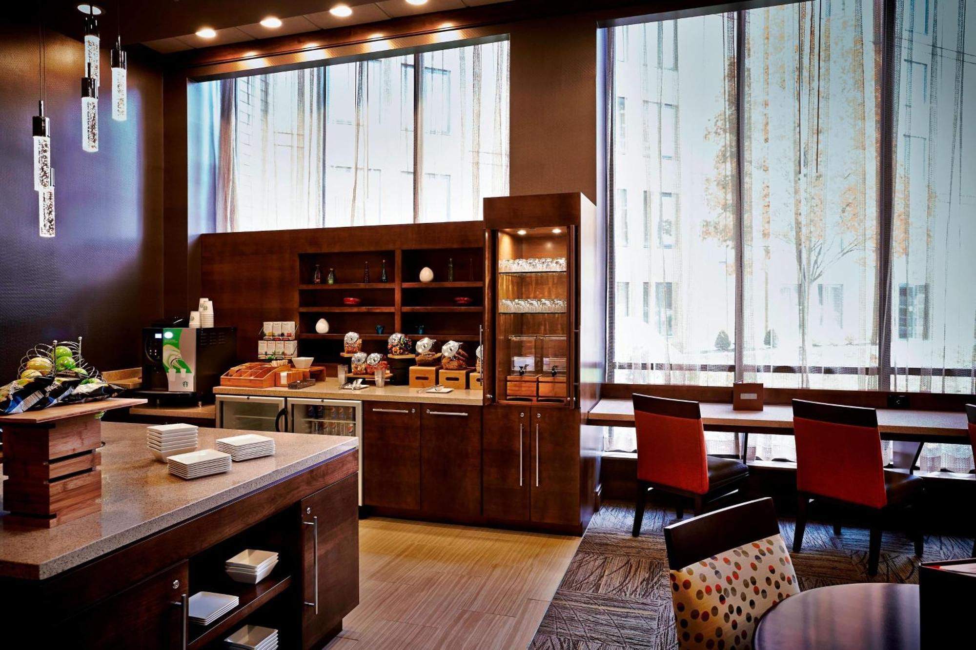 โคลัมบัส แอร์พอร์ต แมริออท Hotel ภายนอก รูปภาพ