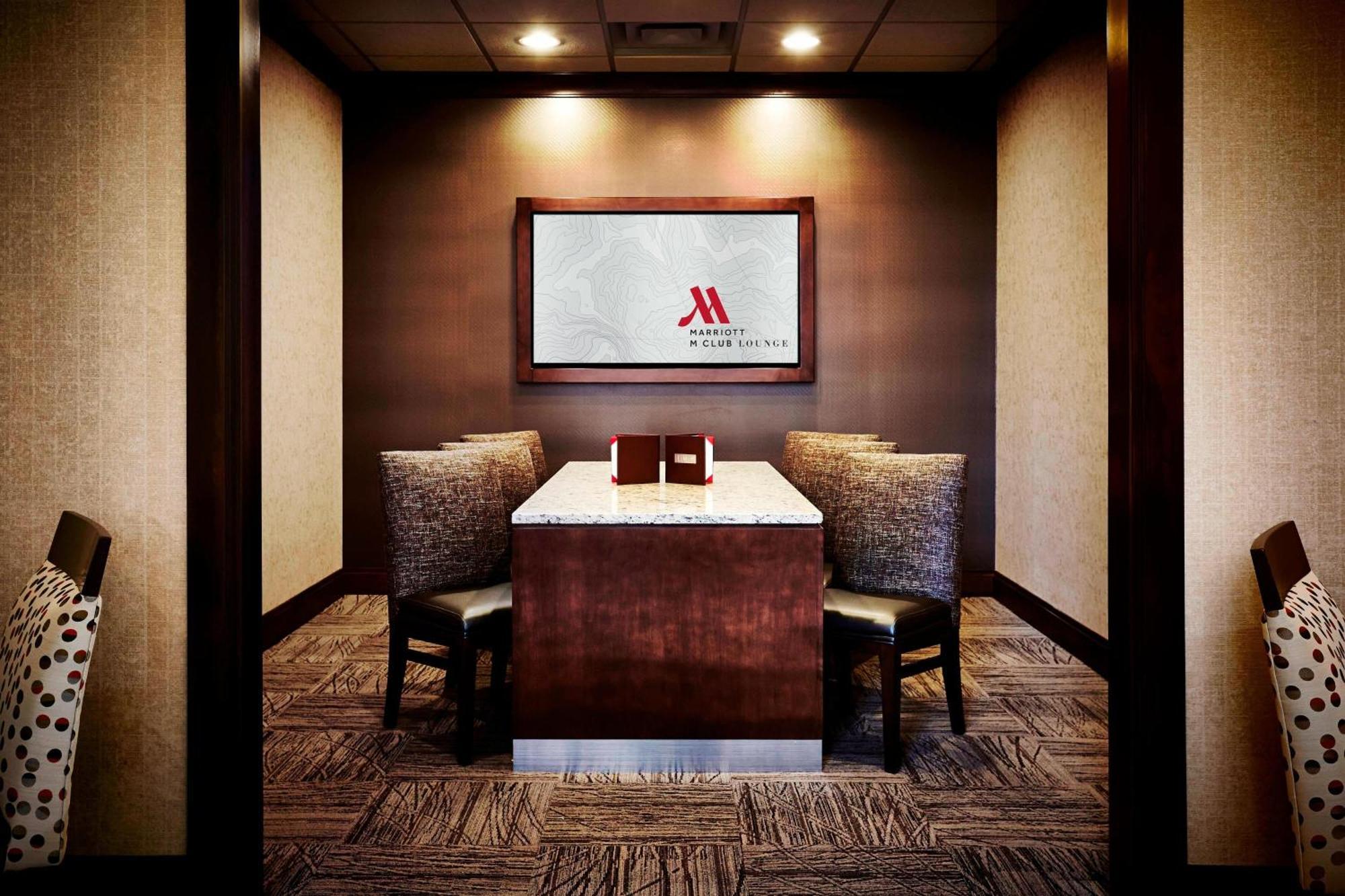 โคลัมบัส แอร์พอร์ต แมริออท Hotel ภายนอก รูปภาพ